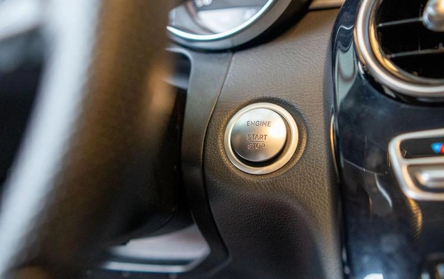 imagem-https://www.socarrao.com.br/sc-vehicle-images-prod/4362676/1792080356120-8570926_18_B_fbf35ee8ec.jpeg