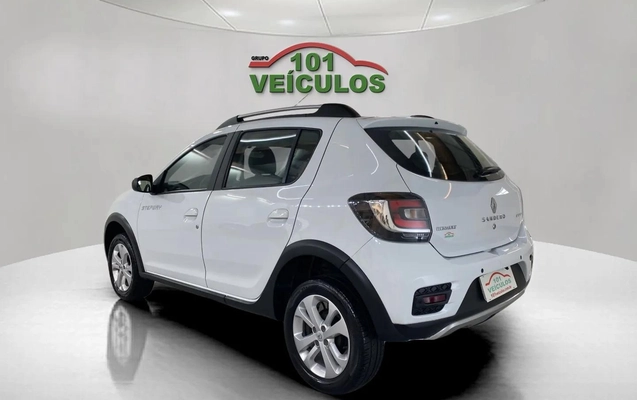 imagem-https://www.socarrao.com.br/sc-vehicle-images-prod/4362713/1792078631306-003_152044e8984086ae1dbbc1c3ac1540c8.jpg