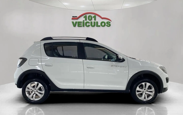 imagem-https://www.socarrao.com.br/sc-vehicle-images-prod/4362713/1792078631324-003_d339d5cc5f405845c1f514527a7244e6.jpg