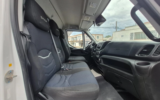 imagem-https://www.socarrao.com.br/sc-vehicle-images-prod/4362714/1792078658893-V2hhdHNBcHAgSW1hZ2UgMjAyNi0wNy0yMiBhdCAxMC4xOS4xMSAoNCkuanBlZw.jpeg