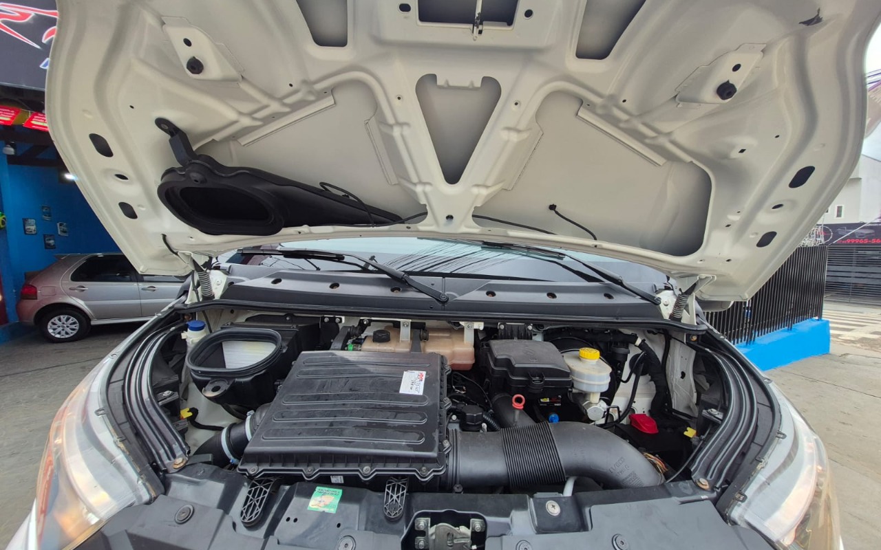 imagem-https://www.socarrao.com.br/sc-vehicle-images-prod/4362714/1792078659352-V2hhdHNBcHAgSW1hZ2UgMjAyNi0wNy0yMiBhdCAxMC4xOS4xMyAoMSkuanBlZw.jpeg