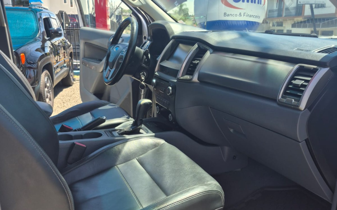 imagem-https://www.socarrao.com.br/sc-vehicle-images-prod/4362754/1792079073707-V2hhdHNBcHAgSW1hZ2UgMjAyNi0wNS0yNiBhdCAxMS4xMC4zNSAoMykuanBlZw.jpeg