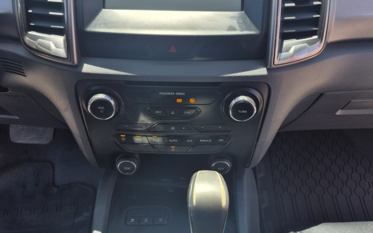 imagem-https://www.socarrao.com.br/sc-vehicle-images-prod/4362754/1792079073808-V2hhdHNBcHAgSW1hZ2UgMjAyNi0wNS0yNiBhdCAxMS4xMC4zNiAoMSkuanBlZw.jpeg