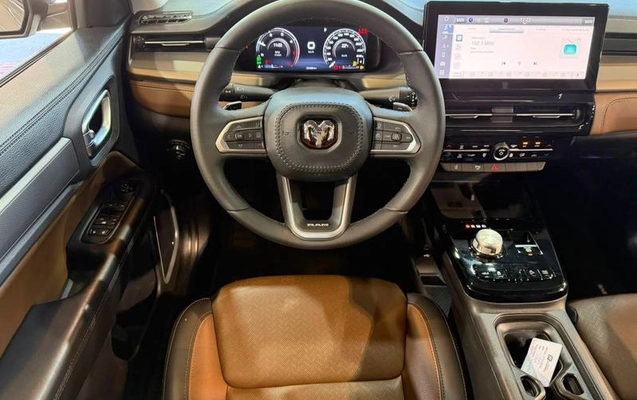 imagem-https://www.socarrao.com.br/sc-vehicle-images-prod/4362759/1792523237442-8572544_14_B_96da7c6450.jpeg