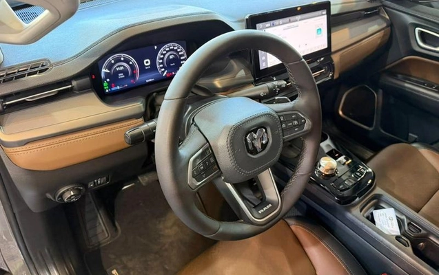 imagem-https://www.socarrao.com.br/sc-vehicle-images-prod/4362759/1792523237445-8572544_14_B_b4e0ff31ab.jpeg