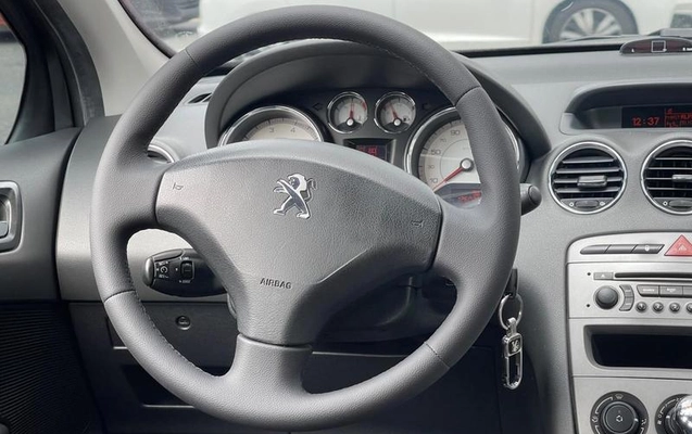 imagem-https://www.socarrao.com.br/sc-vehicle-images-prod/4362777/1792079156501-8559431_0_B_be552ea3b0.jpeg