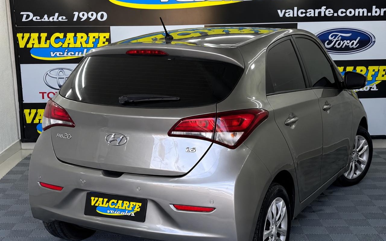 imagem-https://www.socarrao.com.br/sc-vehicle-images-prod/4362816/1792079783894-My5qZmlm.jfif