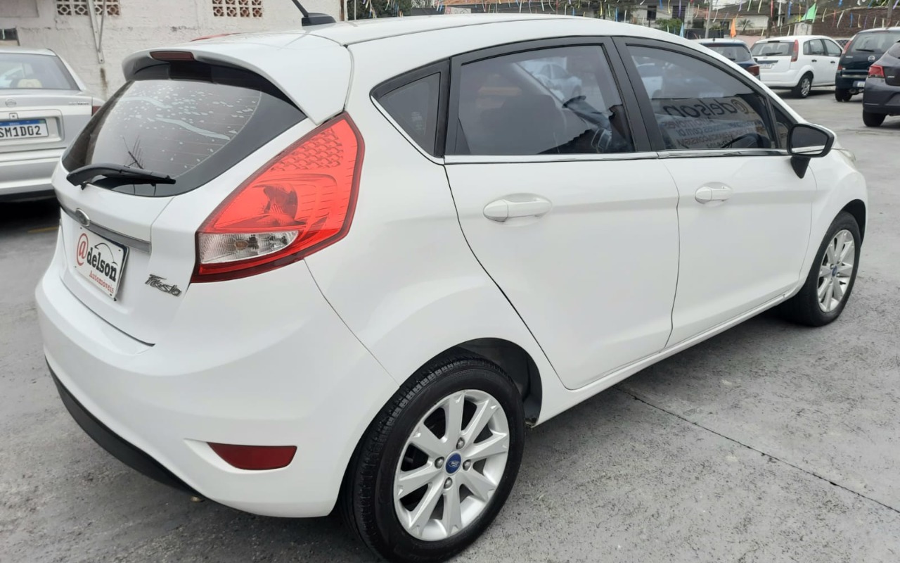 imagem-https://www.socarrao.com.br/sc-vehicle-images-prod/4362920/1792080772787-NC5qcGVn.jpeg