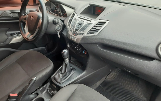 imagem-https://www.socarrao.com.br/sc-vehicle-images-prod/4362920/1792080773565-OS5qcGVn.jpeg