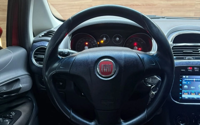 imagem-https://www.socarrao.com.br/sc-vehicle-images-prod/4362930/1792080819866-pSjpCUydp8GyBsJAQbbewbMaEA3KlTJU.jpg