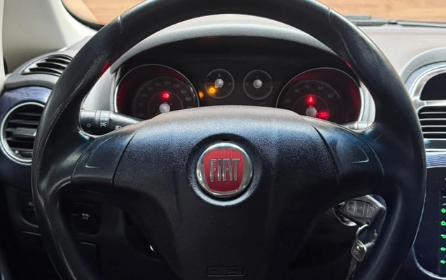 imagem-https://www.socarrao.com.br/sc-vehicle-images-prod/4362930/1792080819867-zhJ5V0GITBORCoTGR1SDzDFlWLcA7yDZ.jpg