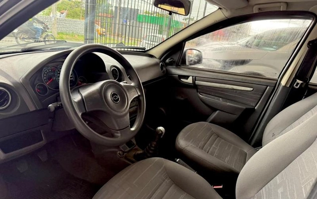imagem-https://www.socarrao.com.br/sc-vehicle-images-prod/4363017/1792155110842-8296042_5_B_90d87a771c.jpeg