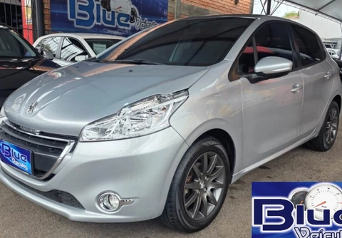 Peugeot 208 2015 Prata — foto 1 de 3