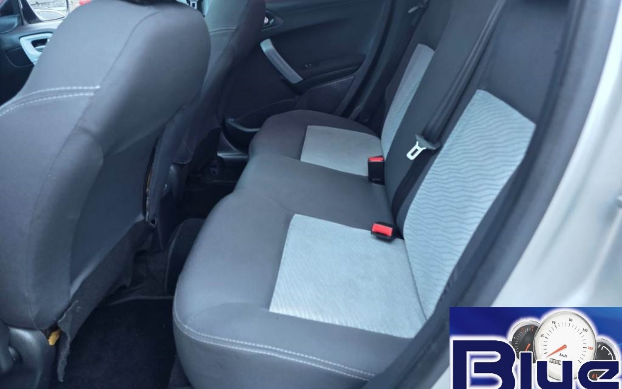 imagem-https://www.socarrao.com.br/sc-vehicle-images-prod/4363064/1792081839095-MTUtOS5qcGVn.jpeg