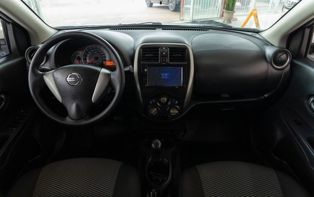 imagem-https://www.socarrao.com.br/sc-vehicle-images-prod/4363073/1792156858507-jxOGEiOiCBSftlApzKK0P3Qqf8WWcviU.jpg