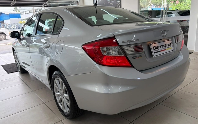imagem-https://www.socarrao.com.br/sc-vehicle-images-prod/4363080/1792081996031-cdfb00768bdd45f5862e7a9896482e5d_1792080668208.jpg
