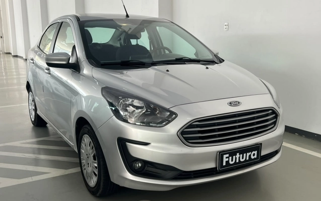 imagem-https://www.socarrao.com.br/sc-vehicle-images-prod/4363107/1792082265523-XUl1QMEKWvKvu22ahsypLcCBhtbcipiw.jpg