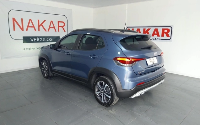 imagem-https://www.socarrao.com.br/sc-vehicle-images-prod/4363111/1792170904596-roCrcYR8nSiuHrXisoNiLkbZku2fRb4c.jpg