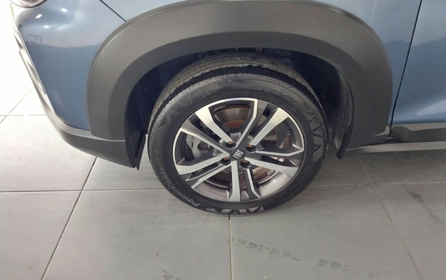 imagem-https://www.socarrao.com.br/sc-vehicle-images-prod/4363111/1792170904606-ZpysLbZRQgYtcfL968QtxlNQAreBBxnV.jpg