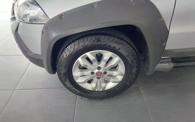 imagem-https://www.socarrao.com.br/sc-vehicle-images-prod/4363112/1792091016912-70nDzwONp2gcKt8X9FcsIMHjmJqcBexz.jpg