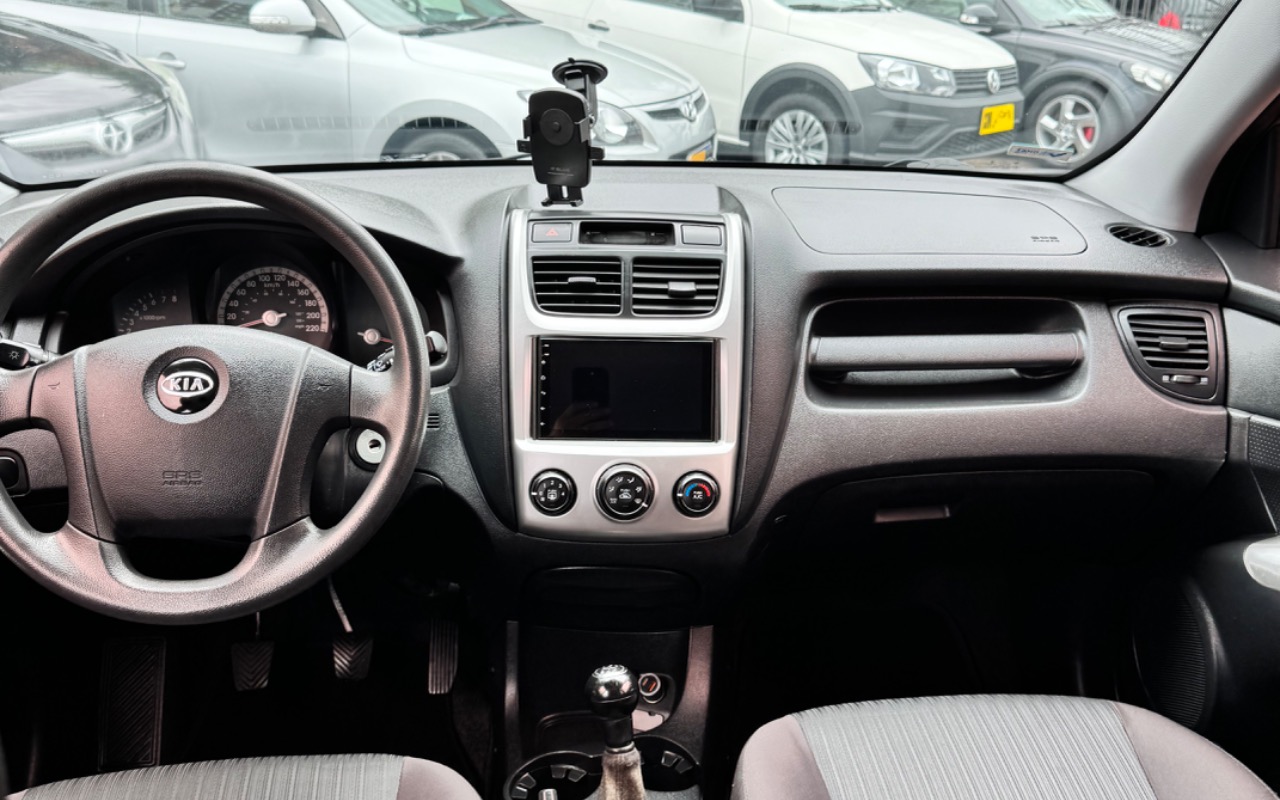 imagem-https://www.socarrao.com.br/sc-vehicle-images-prod/4363121/1792082518244-SU1HXzgzNDMuanBlZw.jpeg