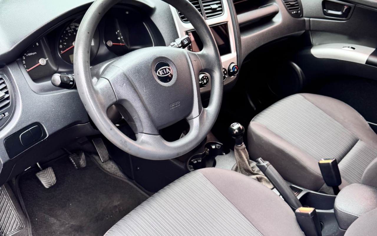 imagem-https://www.socarrao.com.br/sc-vehicle-images-prod/4363121/1792082518358-SU1HXzgzNDQuanBlZw.jpeg