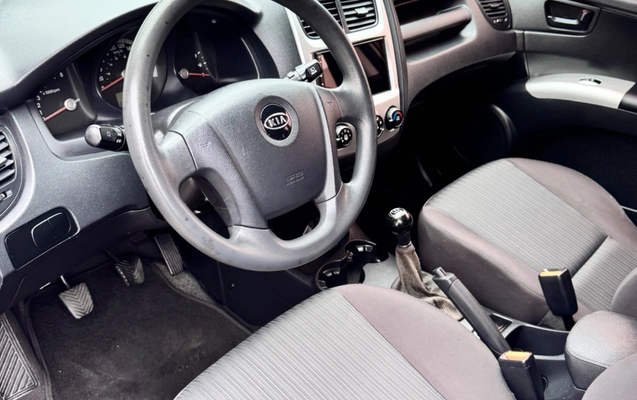 imagem-https://www.socarrao.com.br/sc-vehicle-images-prod/4363121/1792082518358-SU1HXzgzNDQuanBlZw.jpeg