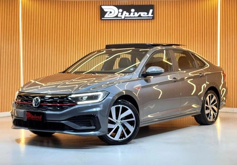 Volkswagen Jetta 2019 Cinza — foto 1 de 3