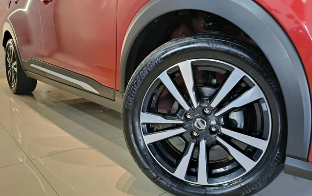 imagem-https://www.socarrao.com.br/sc-vehicle-images-prod/4363203/1792083035114-003_f0021e242ae3f80fc5e5d03ab981af34.jpg