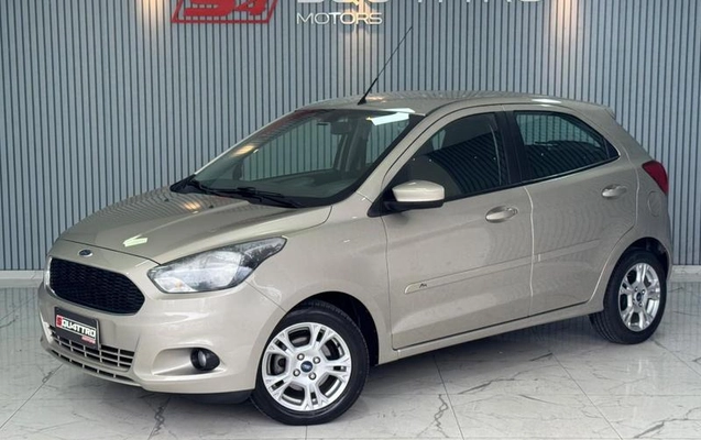 imagem-https://www.socarrao.com.br/sc-vehicle-images-prod/4363211/1792083435945-8573806_41_B_59415d5b60.jpeg