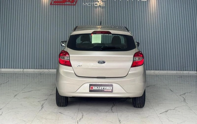 imagem-https://www.socarrao.com.br/sc-vehicle-images-prod/4363211/1792083435954-8573806_2_B_ef5107aa2e.jpeg