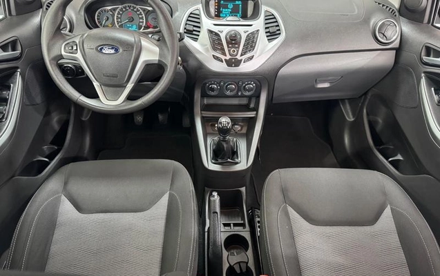 imagem-https://www.socarrao.com.br/sc-vehicle-images-prod/4363211/1792083435966-8573806_13_B_c46573100f.jpeg