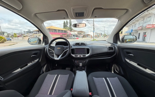 imagem-https://www.socarrao.com.br/sc-vehicle-images-prod/4363267/1792083621997-6c2468d75fc14cbdb737a21debba0269_1792083524583.jpg