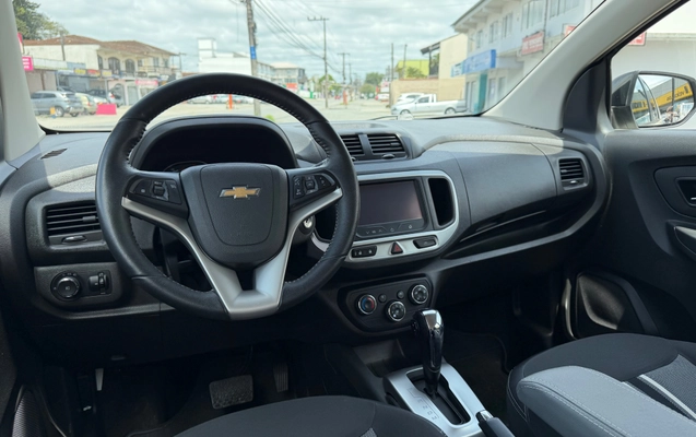 imagem-https://www.socarrao.com.br/sc-vehicle-images-prod/4363267/1792083622004-3c9e9ada76a1446e8002099bec18a9ac_1792083524597.jpg