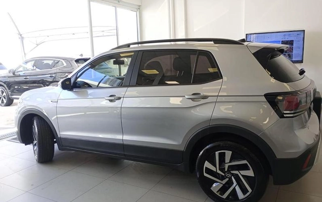 imagem-https://www.socarrao.com.br/sc-vehicle-images-prod/4363303/1792696732239-8574012_8_B_36dd060e55.jpeg