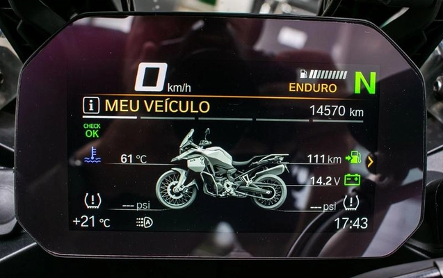 imagem-https://www.socarrao.com.br/sc-vehicle-images-prod/4363318/1792185013707-8574055_0_B_663600c87d.jpeg