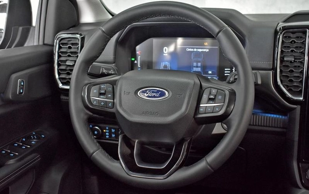 imagem-https://www.socarrao.com.br/sc-vehicle-images-prod/4363340/1792245715639-8553720_6_B_3735396bcf.jpeg