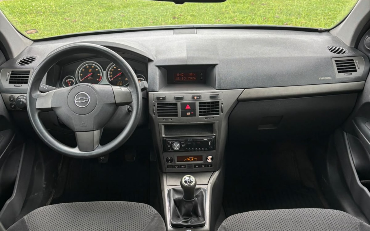 imagem-https://www.socarrao.com.br/sc-vehicle-images-prod/4363360/1792084559055-YmQzZDAwNDYtMTQ5OC00ZjZiLTkzYTMtY2QwYTM0YWI1MWViLmpmaWY.jfif