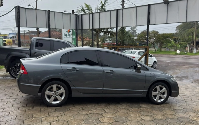 imagem-https://www.socarrao.com.br/sc-vehicle-images-prod/4363370/1792084692164-XyLY8VsGnWovBaq73pKK8EvkiWvUNamO.jpg