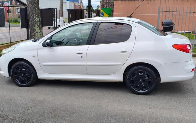 imagem-https://www.socarrao.com.br/sc-vehicle-images-prod/4363412/1792085224698-8574087_6_B_25e5a1e4f5.jpeg