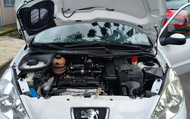 imagem-https://www.socarrao.com.br/sc-vehicle-images-prod/4363412/1792085224703-8574087_9_B_d473932736.jpeg