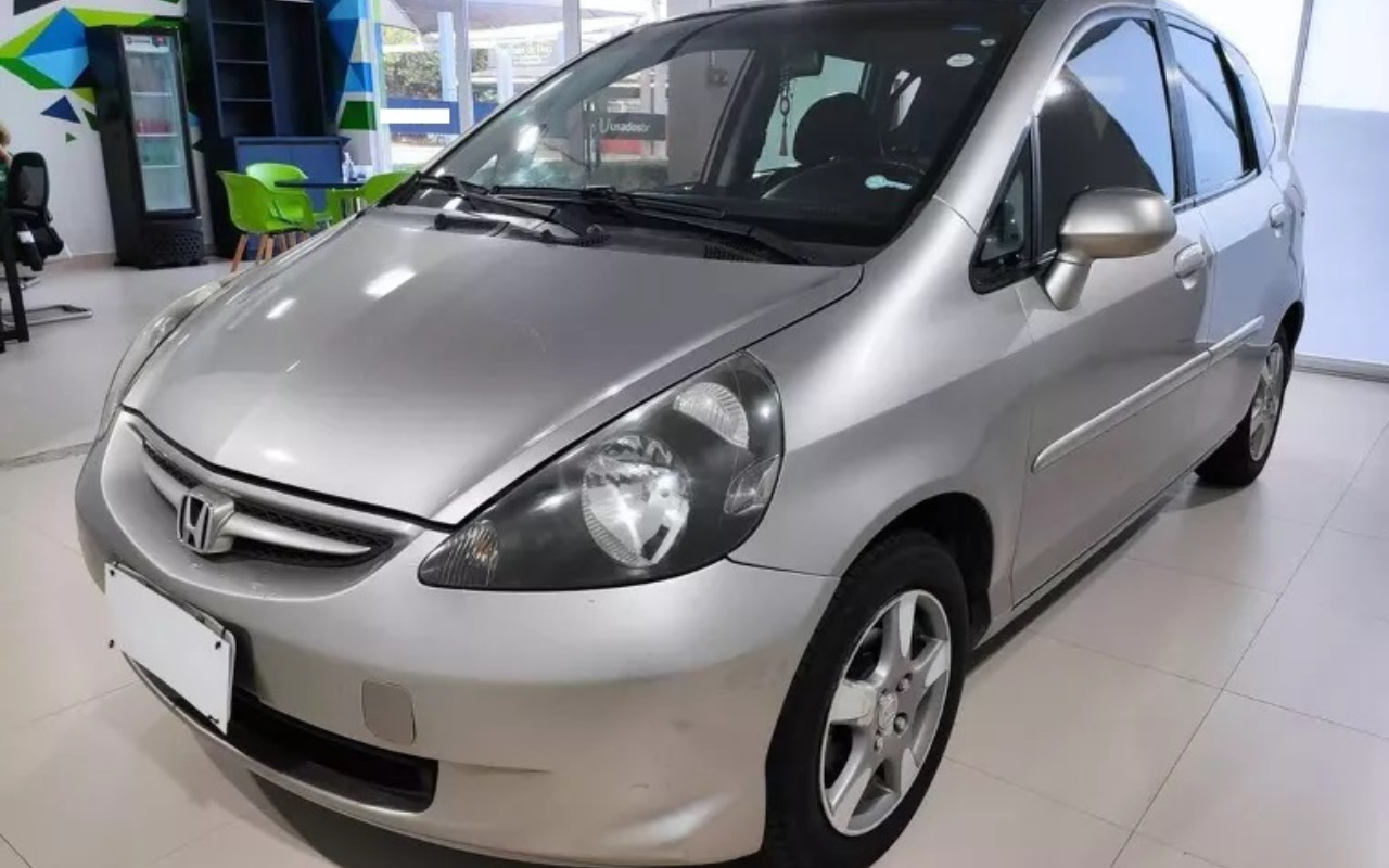 imagem-https://www.socarrao.com.br/sc-vehicle-images-prod/4363413/1792085706157-MDMuanBn.jpg