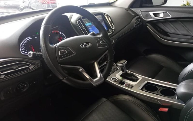 imagem-https://www.socarrao.com.br/sc-vehicle-images-prod/4363414/1792696738883-8574153_9_B_097362c1b4.jpeg