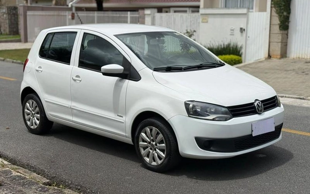 imagem-https://www.socarrao.com.br/sc-vehicle-images-prod/4363444/1792085369592-8573536_0_B_d73f358bef.jpeg