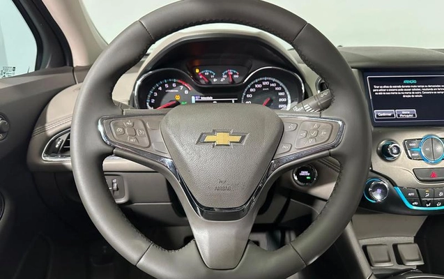 imagem-https://www.socarrao.com.br/sc-vehicle-images-prod/4363491/1792584127087-8544628_8_B_5bb45c31b6.jpeg