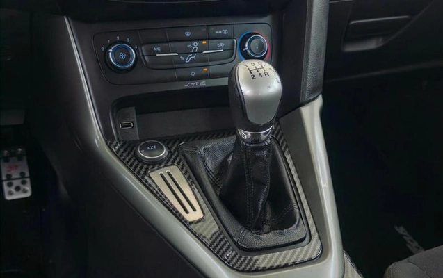 imagem-https://www.socarrao.com.br/sc-vehicle-images-prod/4363498/1792680928861-8444777_15_B_53432dd0c5.jpeg