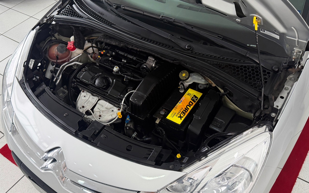 imagem-https://www.socarrao.com.br/sc-vehicle-images-prod/4363518/1792085923824-MDAzLmpwZw.jpg