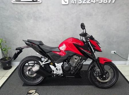 Honda CB 300F Twister Flex 2024 Vermelho — foto 1 de 3