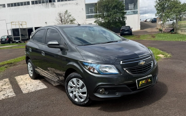 imagem-https://www.socarrao.com.br/sc-vehicle-images-prod/4363530/1792086182488-5fc216f69a0a4013ad8e897683b315ec_1792085986667.jpg