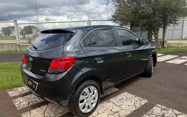 imagem-https://www.socarrao.com.br/sc-vehicle-images-prod/4363530/1792086182525-71e94d1edbc54c11bcd9f0987fc8315a_1792085986696.jpg